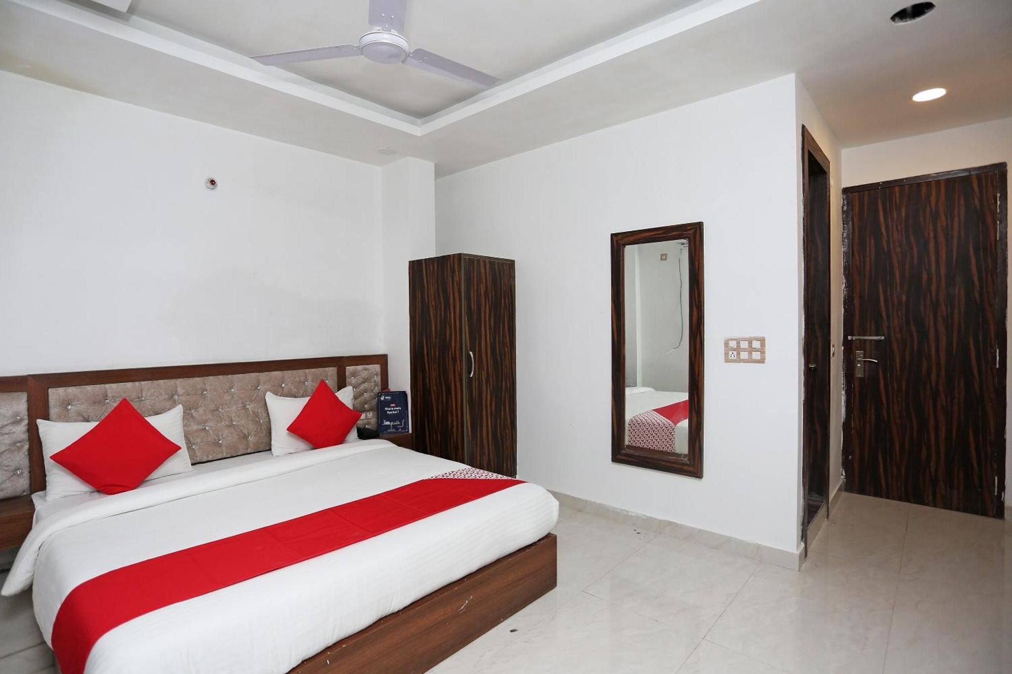 Hotel Rosewood Inn Rājpur Esterno foto