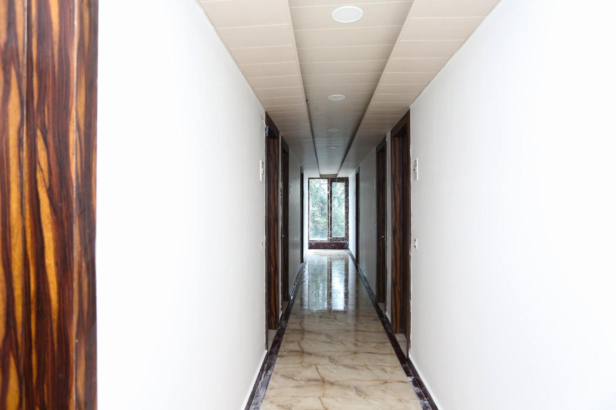 Hotel Rosewood Inn Rājpur Esterno foto