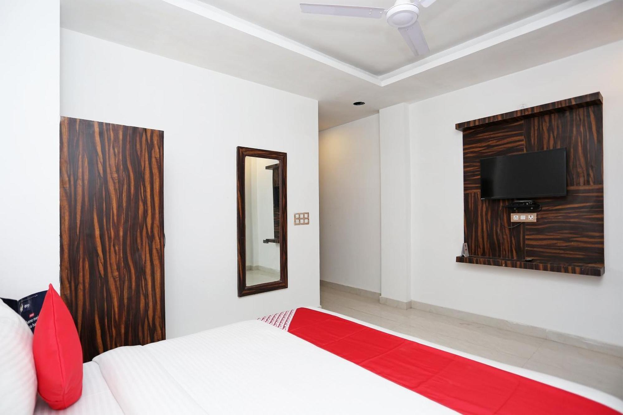 Hotel Rosewood Inn Rājpur Esterno foto