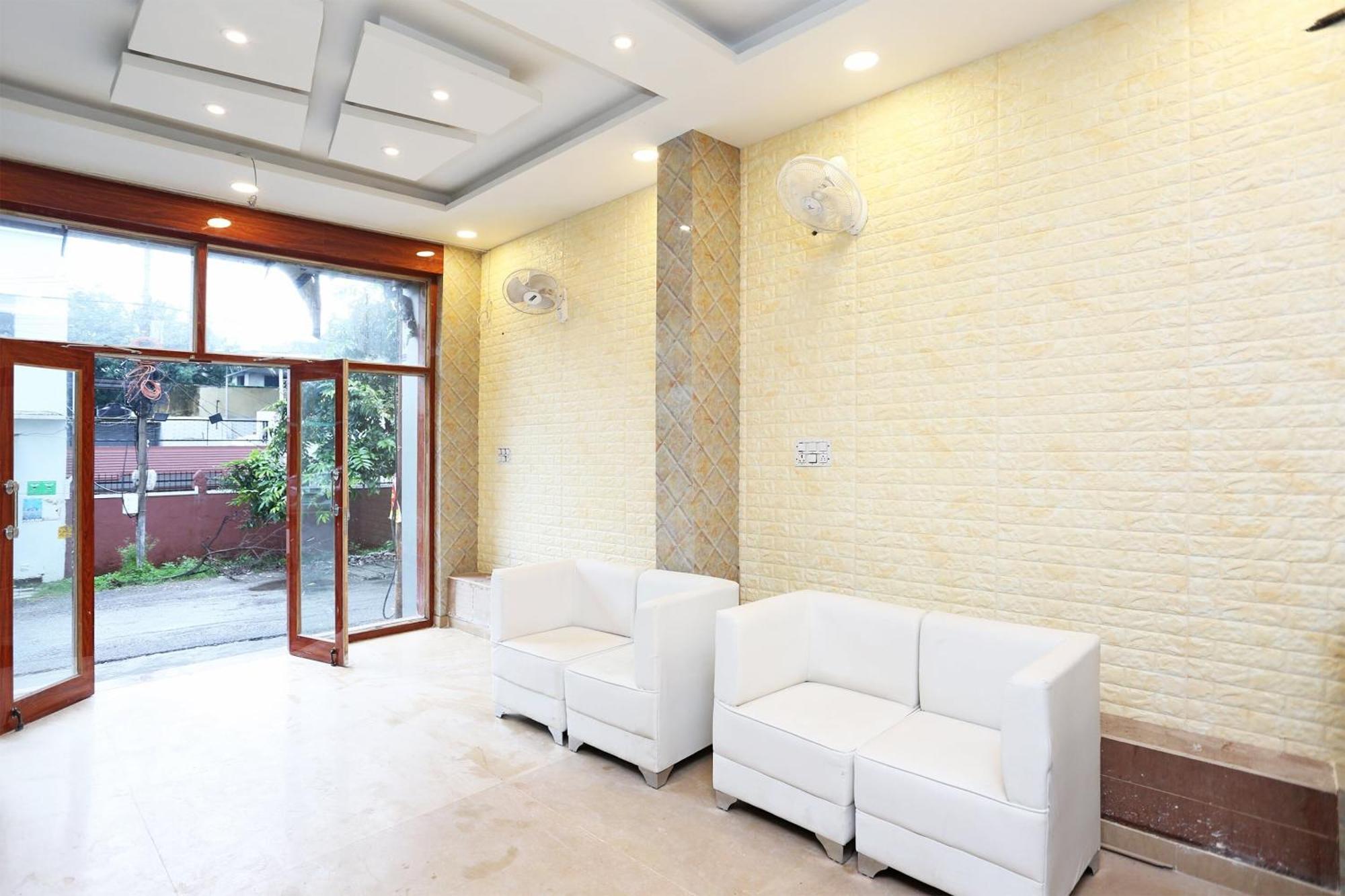 Hotel Rosewood Inn Rājpur Esterno foto